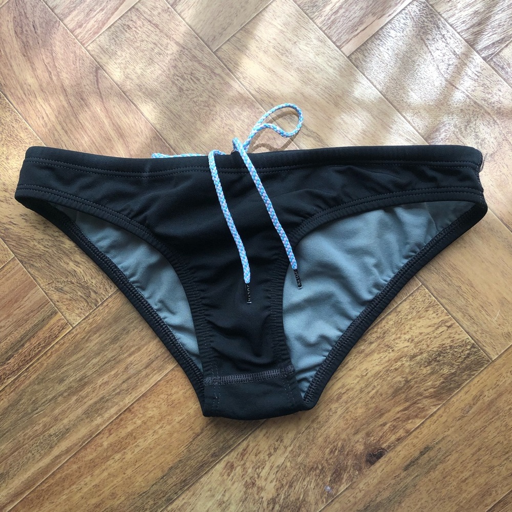 Black JOLYN Andy Bottoms (M)
